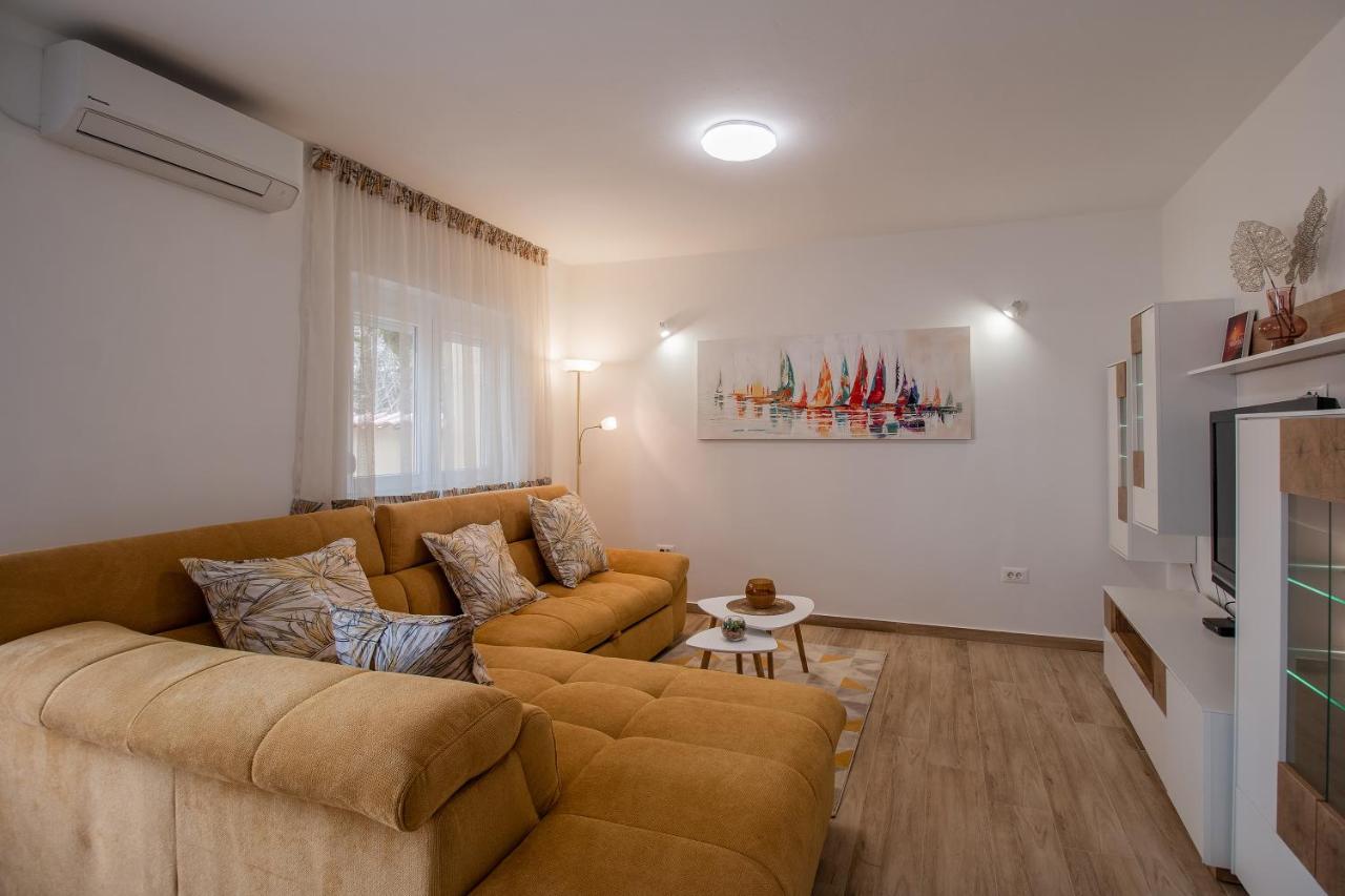 Apartment Matija Задар Экстерьер фото